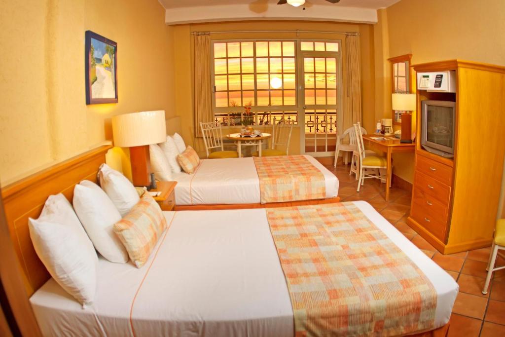 Best Western Posada Freeman Mazatlán Pokój zdjęcie